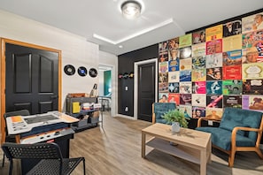 Spielezimmer