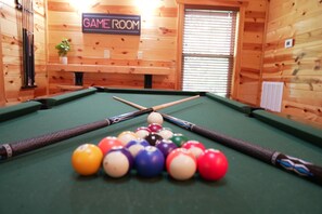 Spielezimmer