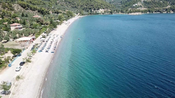 Koxyli beach (5min drive)