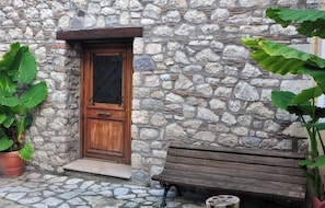 Entrance details