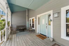 WELCOME TO 22 LAUGHING GULL