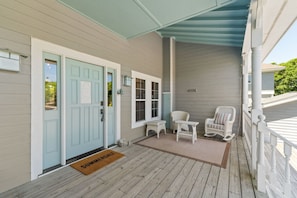 OPEN SOUTHERN LIVING FRONT PORCH