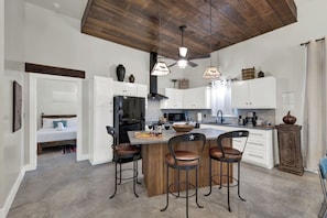 Casa Blanca kitchen