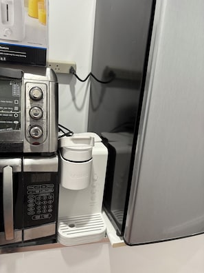 Kaffee und/oder Kaffeemaschine