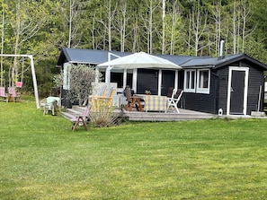 Two rooms (one with kitchen) + bathroom + sauna