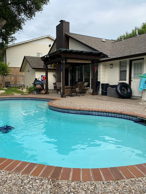 The Ultimate Staycation 3-Bedroom, San Antonio with Pool
