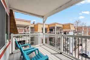 Shared balcony with seating