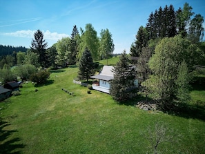 Arbre, Herbe, Environnement Naturel, Paysage, Maison, Chalet, Arbuste, Lot Terre, Zone Rurale, Plaine