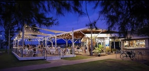 Nightcliff Foreshore Cafe, directly opposite.
