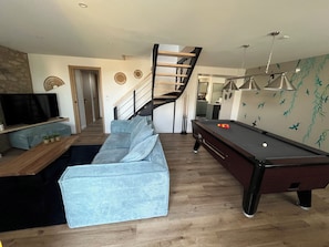 Spielezimmer