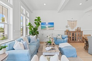 1st Floor Living Room