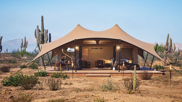 Tent (1)