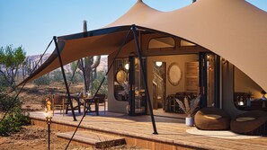 Tent (2)