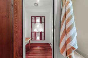 Use the infrared sauna to help ease aches and pains and rejuvenate your skin!