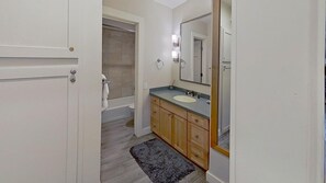 Shower/tub combo