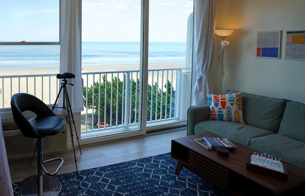 Elegant. Secluded. Oceanfront.