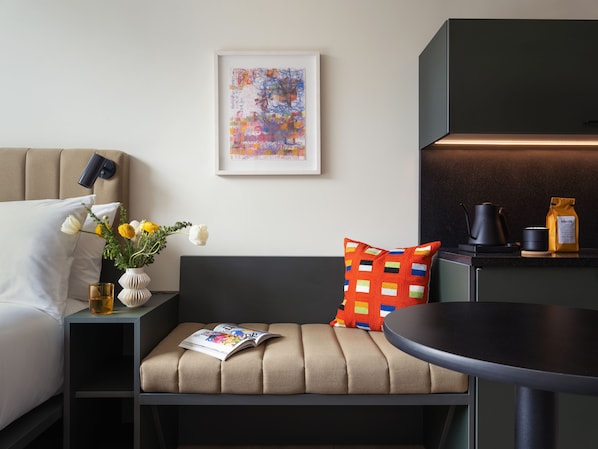 Unit with Queen size bed