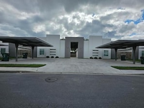 施設の敷地