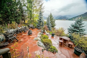 Terassi/patio