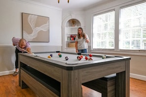 Spielezimmer