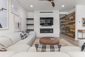 This home sparks Joy!
