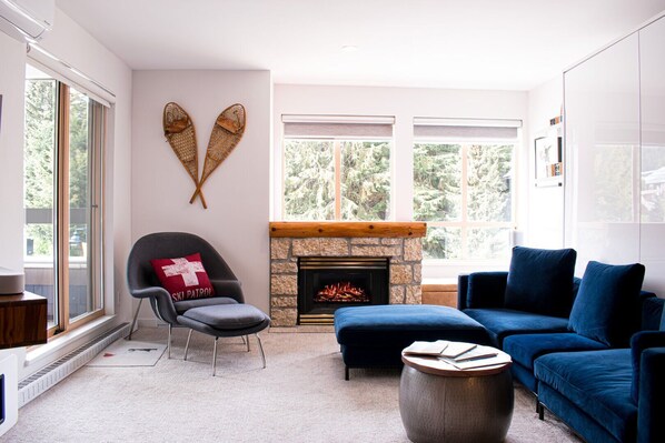 Tyndall Stone Lodge puts you in the heart of it all with cozy alpine charm.