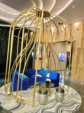 Sala de estar en el lobby