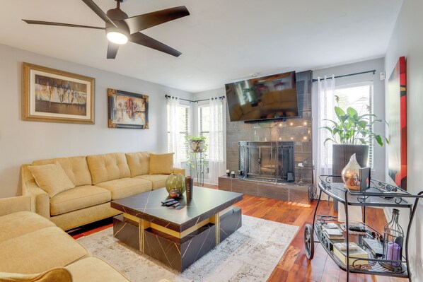 Stone Mountain Vacation Rental | 2BR | 2.5BA | Stairs Required | 1,860 Sq Ft