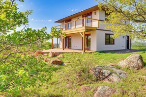 Home Exterior | Lake Views
