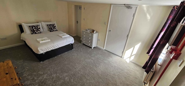 Double Bed