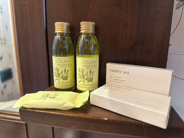 Bathroom amenities