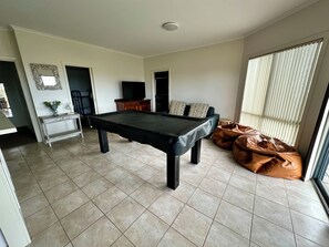 Spielezimmer