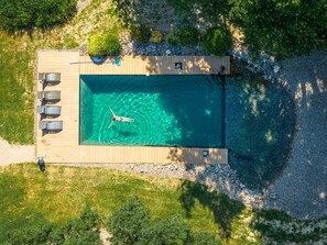 Villa Fézembat with natural pool and large wooded park
