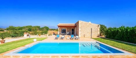 FINCA EL RAFAL DE SON ALBERTI