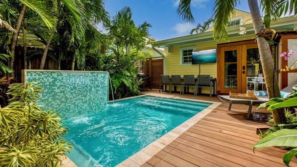 1-809 WHITEHEAD pool and house - 1