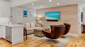 4-809 WHITEHEAD living - 1