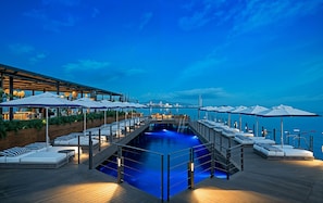 Pier 2