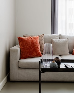 Living Room / Lounge