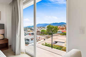 Vista de la Montaña,Dormitorio,Vista (de la propiedad / habitación),Vista del punto de referencia,Vista panorámica