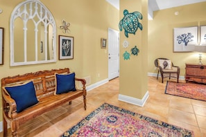 Entry on lower level
