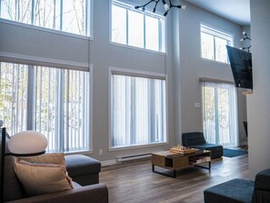 Living room (1)