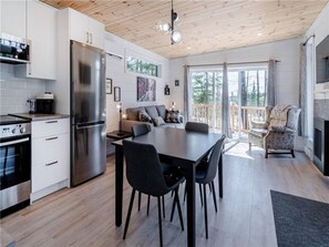 Kitchen (1)