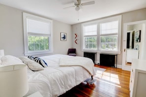 Cheerful Bedroom