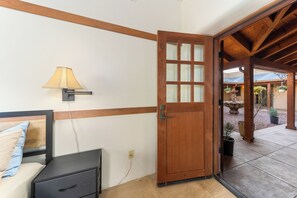 bedroom (4)
