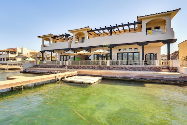 Parker Vacation Rental | 5BR | 4BA | 5,300 Sq Ft | 5 Steps Required