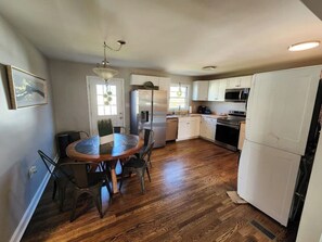 Kitchen (3)