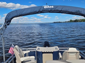 Over 5,000 acres of Puckaway Lake with easy access to the Fox River