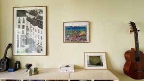 Room Detail