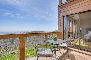 Deck | Long-Range Mountain Views