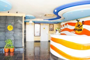 Entrance / Reception